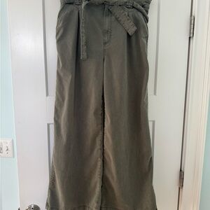 PAIGE Olive Green Cropped Pants